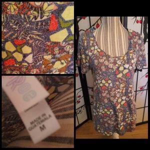 Lularoe top